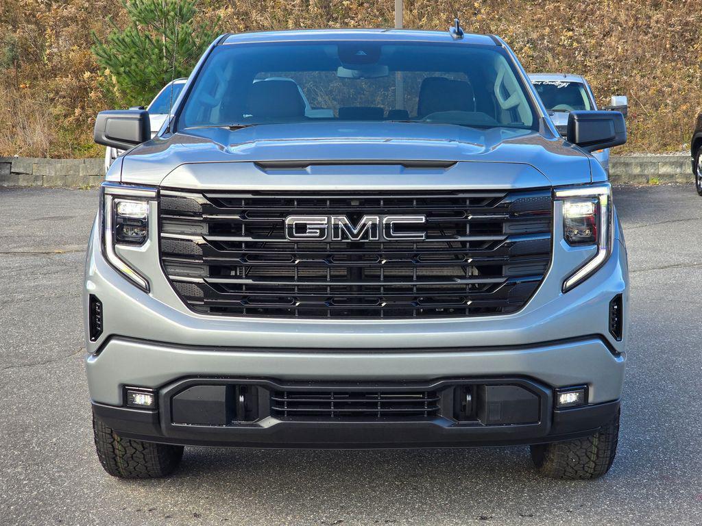 new 2026 GMC Sierra 1500 car, priced at $46,699