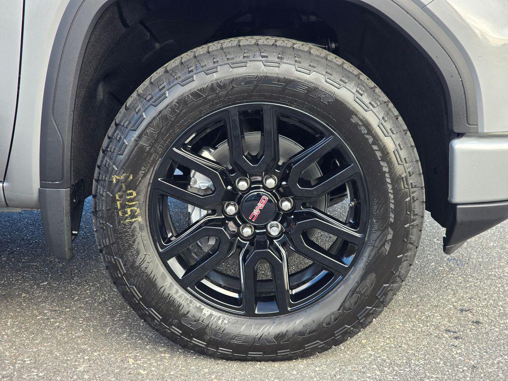 new 2026 GMC Sierra 1500 car, priced at $46,699