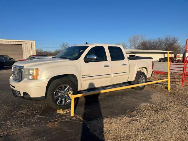 used 2010 GMC Sierra 1500 car, priced at $15,900