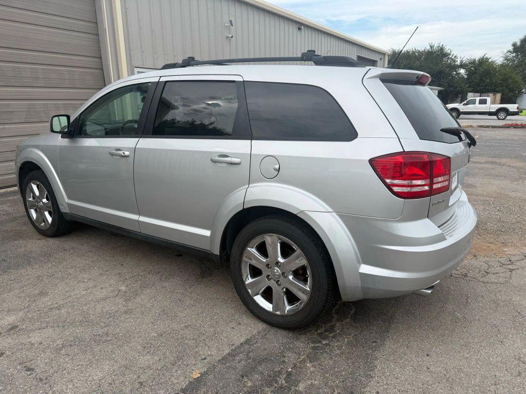 used 2010 Dodge Journey car, priced at $2,900