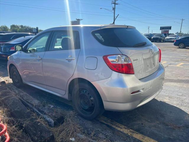 used 2009 Toyota Matrix car, priced at $5,900