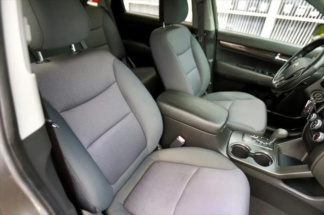 used 2012 Kia Sorento car, priced at $8,900
