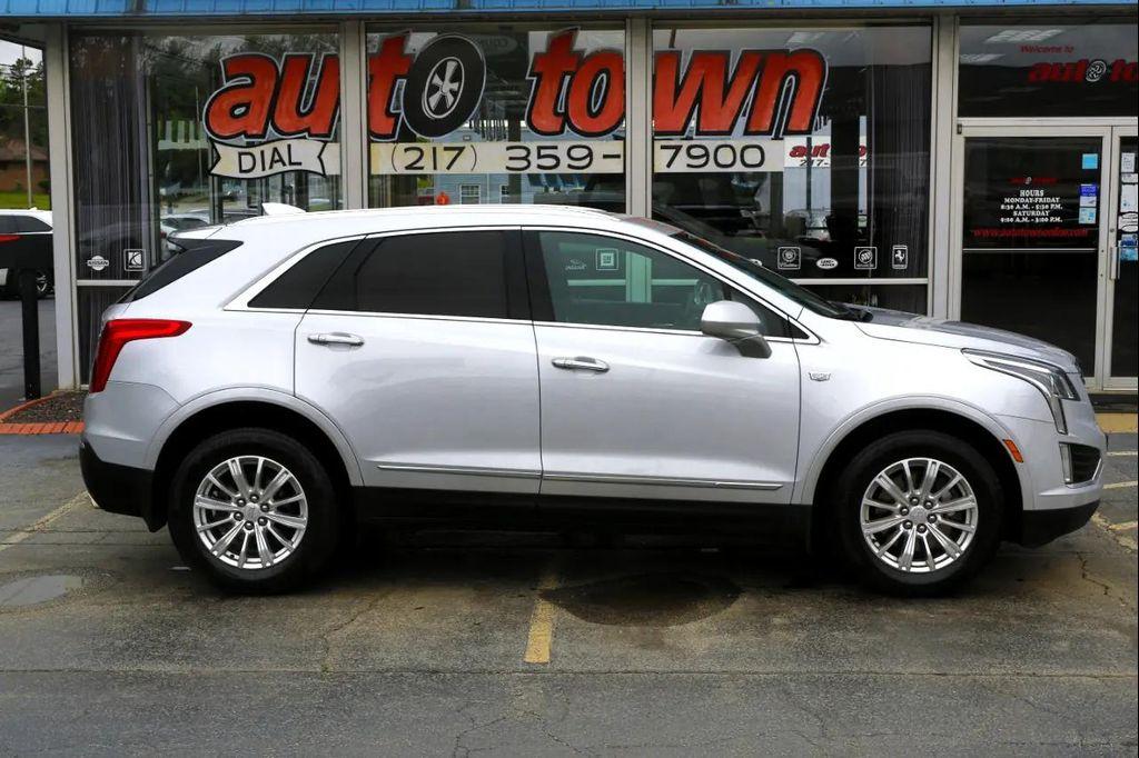 used 2017 Cadillac XT5 car, priced at $13,900