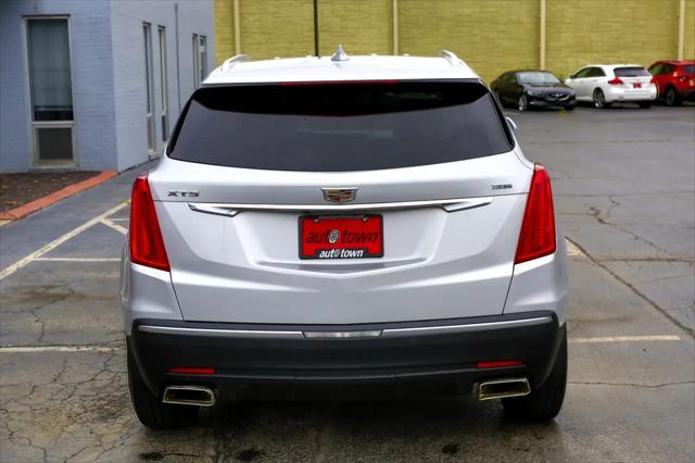 used 2017 Cadillac XT5 car, priced at $15,900