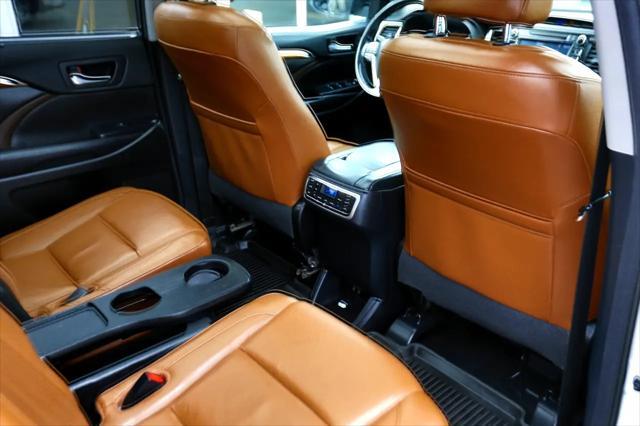used 2018 Toyota Highlander Hybrid car, priced at $25,000