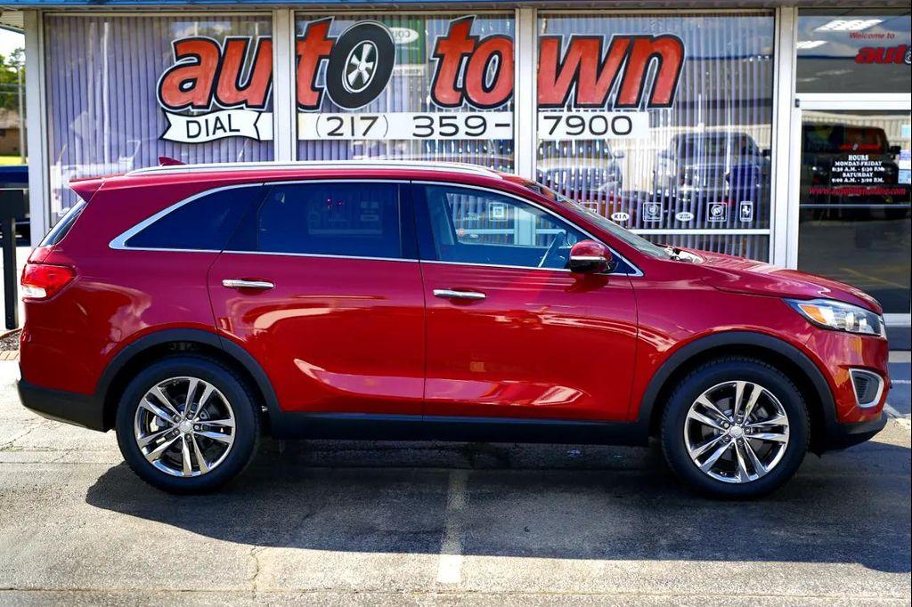used 2018 Kia Sorento car, priced at $13,900