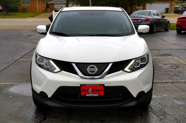 used 2019 Nissan Rogue Sport car, priced at $13,900