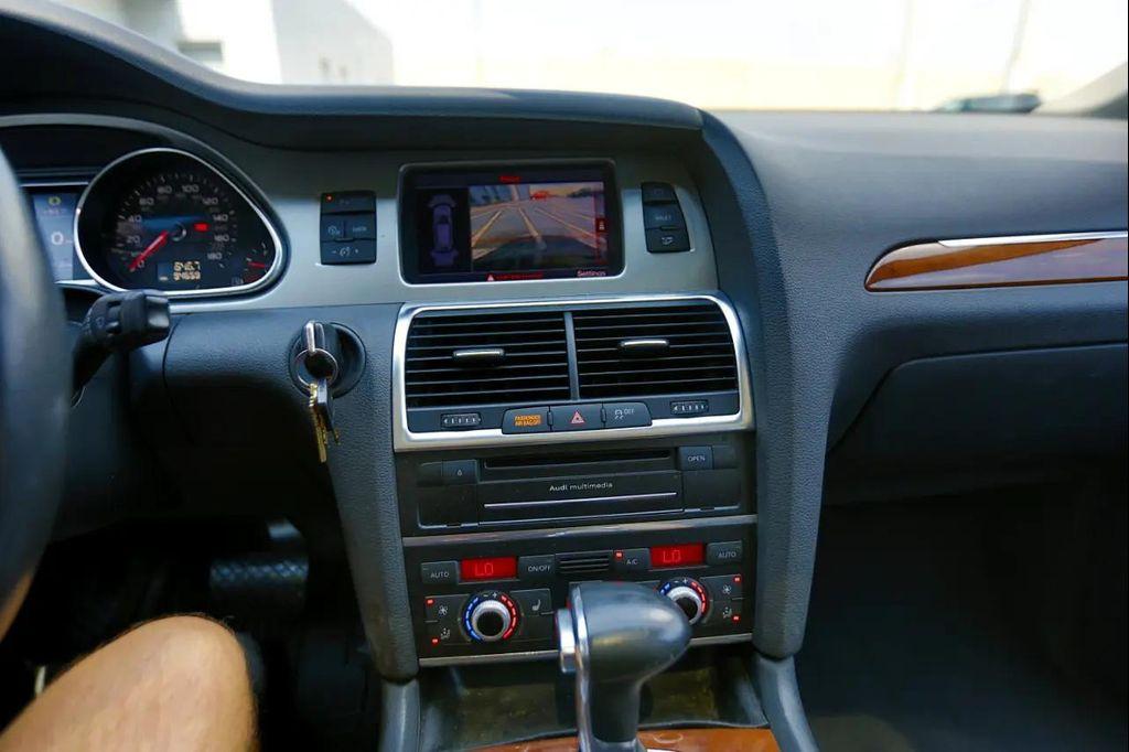 used 2014 Audi Q7 car, priced at $14,000