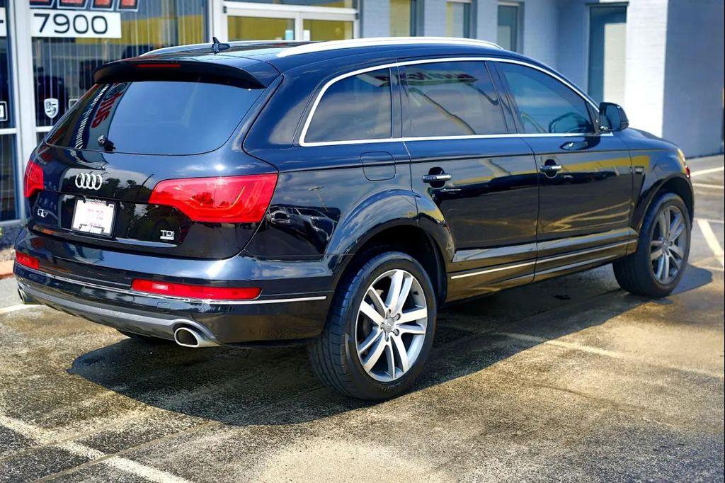 used 2014 Audi Q7 car, priced at $14,000
