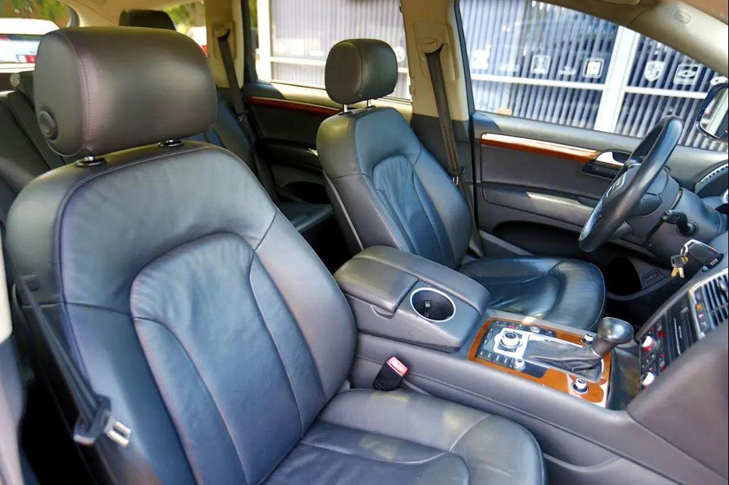 used 2014 Audi Q7 car, priced at $14,000