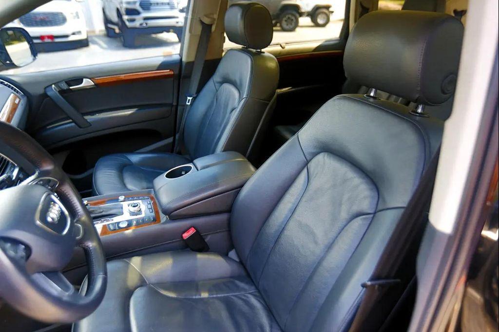 used 2014 Audi Q7 car, priced at $14,000