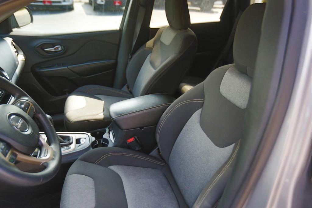 used 2016 Jeep Cherokee car, priced at $9,800