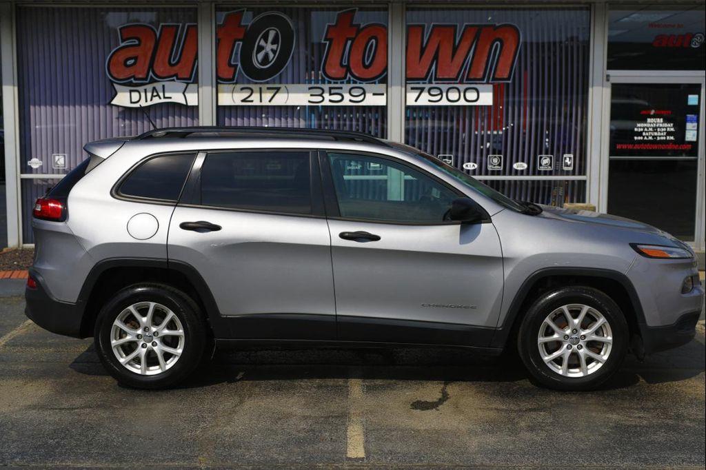 used 2016 Jeep Cherokee car, priced at $9,800