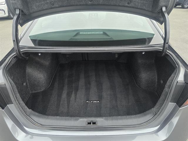 used 2022 Nissan Altima car, priced at $17,900