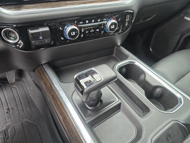 used 2022 GMC Sierra 1500 car, priced at $42,900