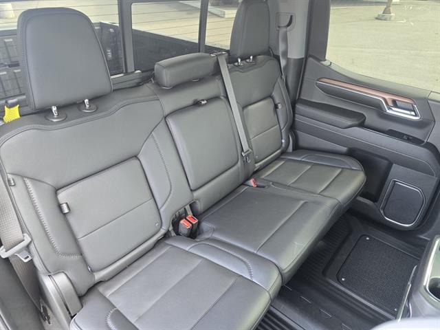 used 2023 GMC Sierra 1500 car, priced at $45,900