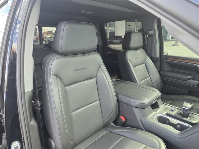 used 2023 GMC Sierra 1500 car, priced at $45,900