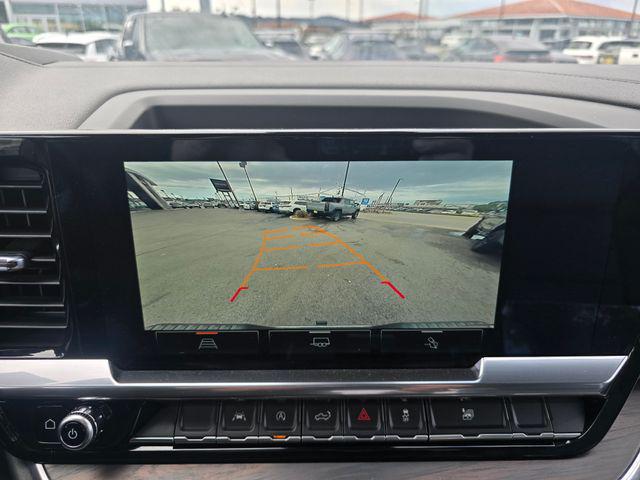 used 2022 GMC Sierra 1500 car, priced at $38,995