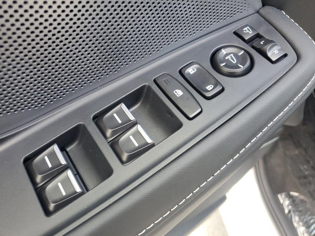 new 2026 Acura MDX car, priced at $59,150