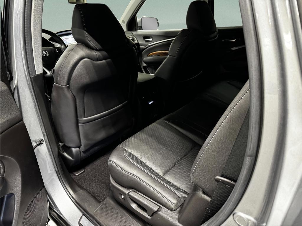 used 2019 Acura MDX car, priced at $27,999
