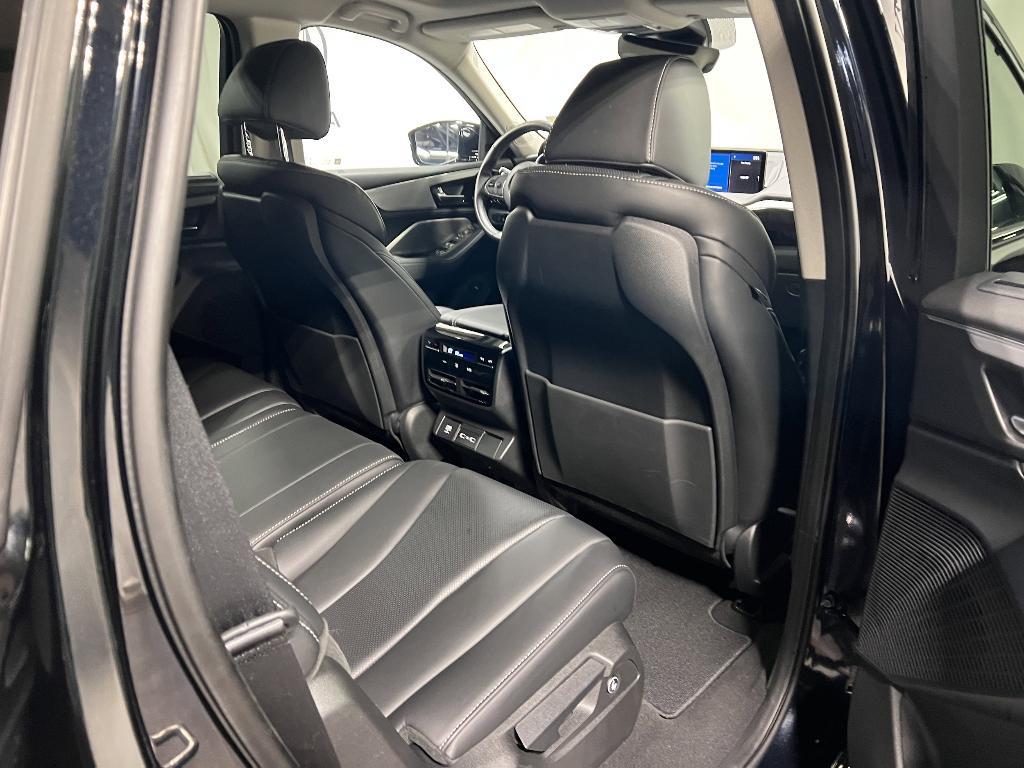 used 2023 Acura MDX car, priced at $43,791