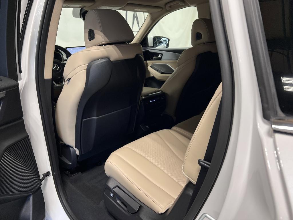 used 2023 Acura MDX car, priced at $46,991