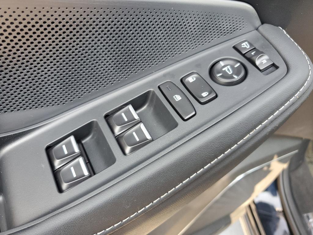 new 2025 Acura MDX car, priced at $60,750