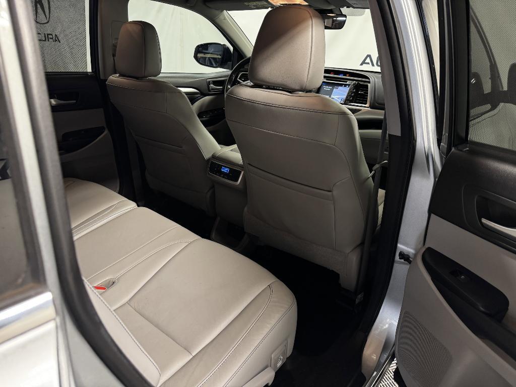 used 2017 Toyota Highlander car, priced at $24,791