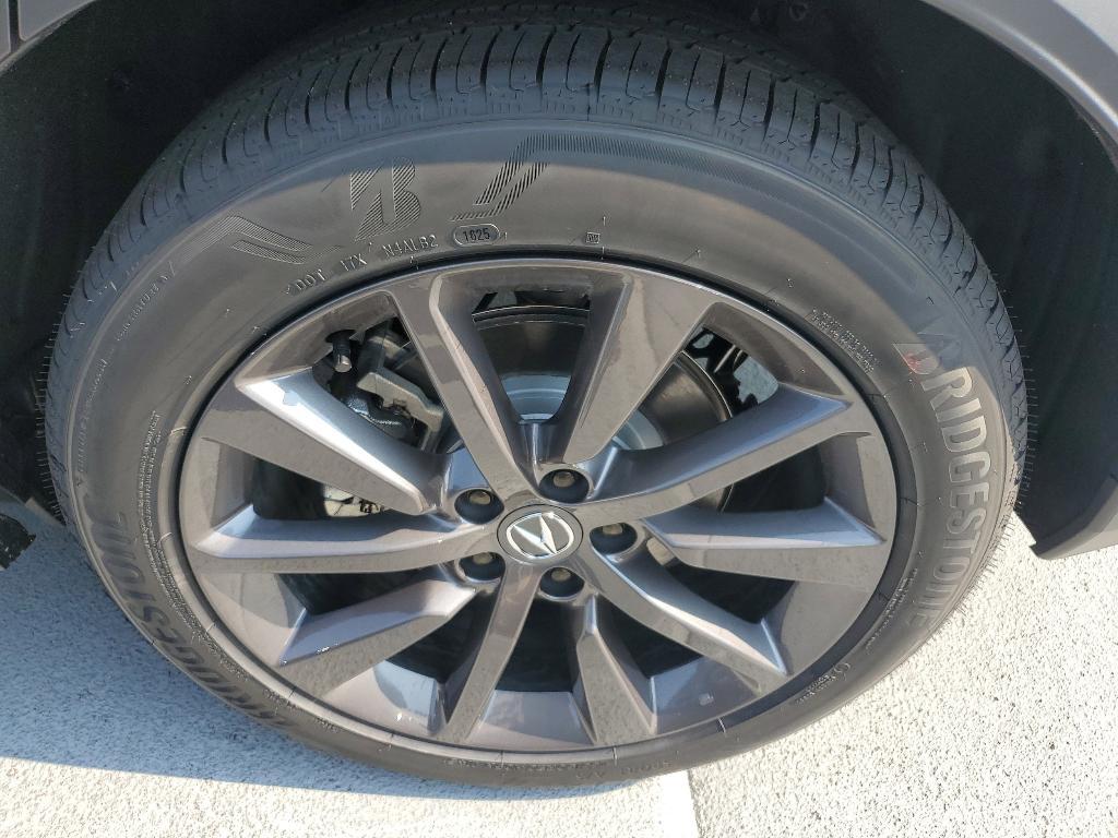 new 2026 Acura MDX car, priced at $64,350