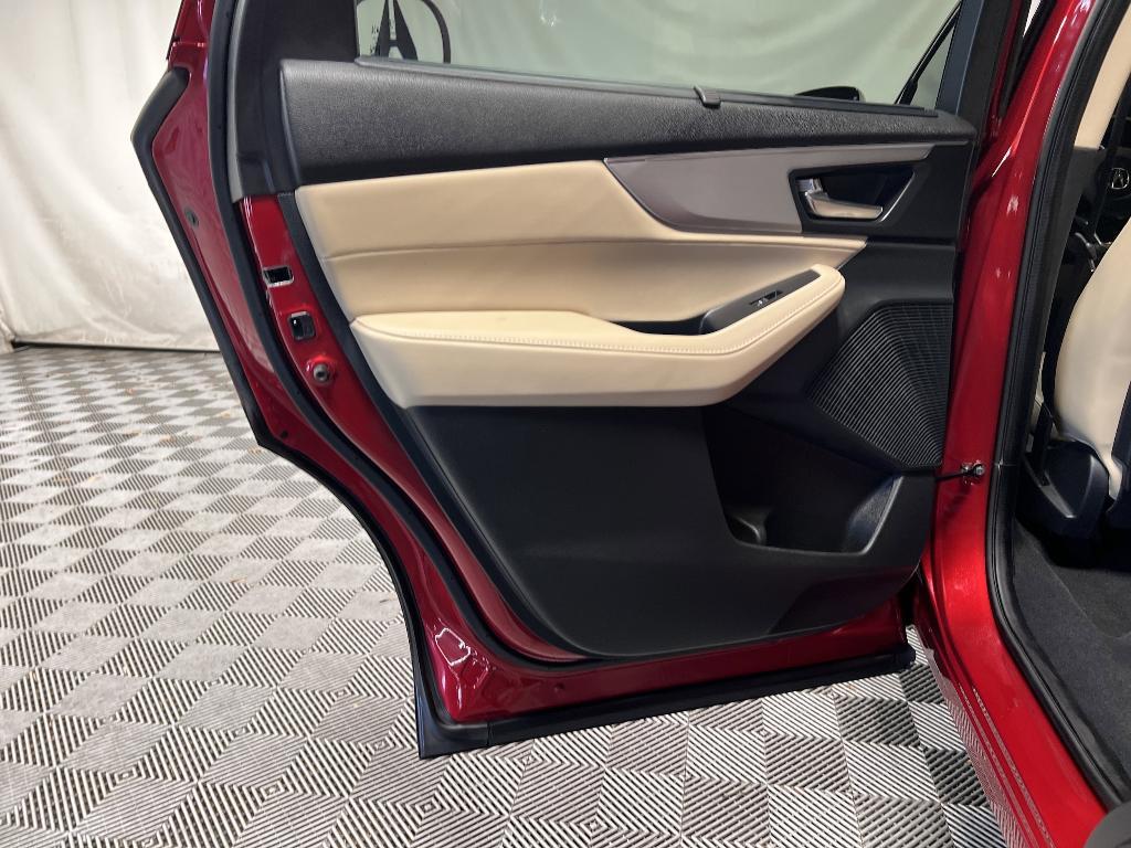 used 2024 Acura MDX car, priced at $51,991