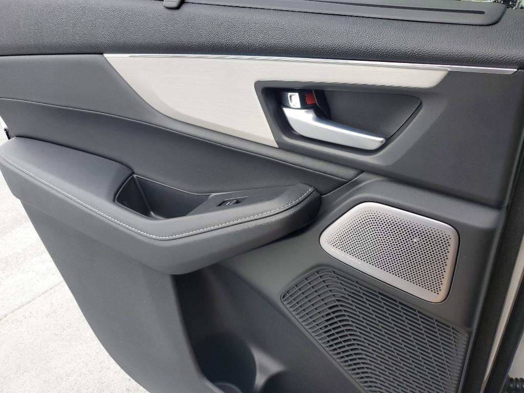 new 2025 Acura MDX car, priced at $60,750