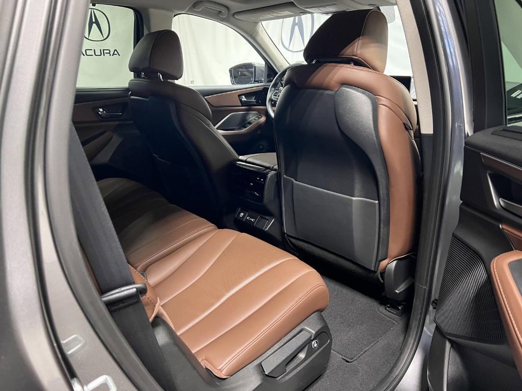 used 2022 Acura MDX car, priced at $41,991