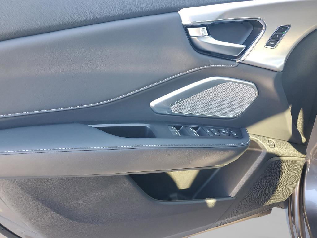new 2025 Acura RDX car, priced at $49,250