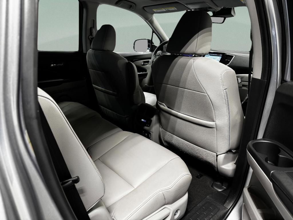 used 2019 Honda Pilot car, priced at $24,791