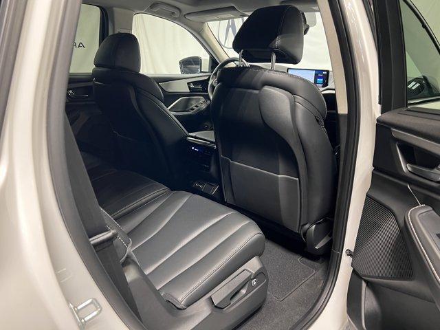 used 2024 Acura MDX car, priced at $48,991
