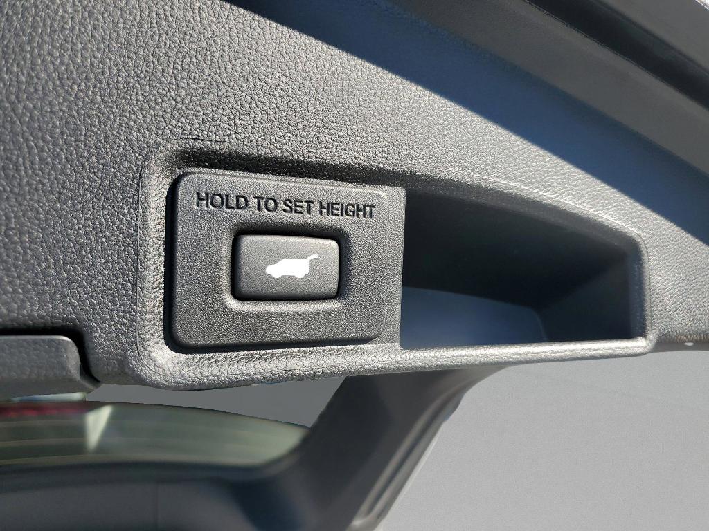 new 2025 Acura RDX car, priced at $49,250