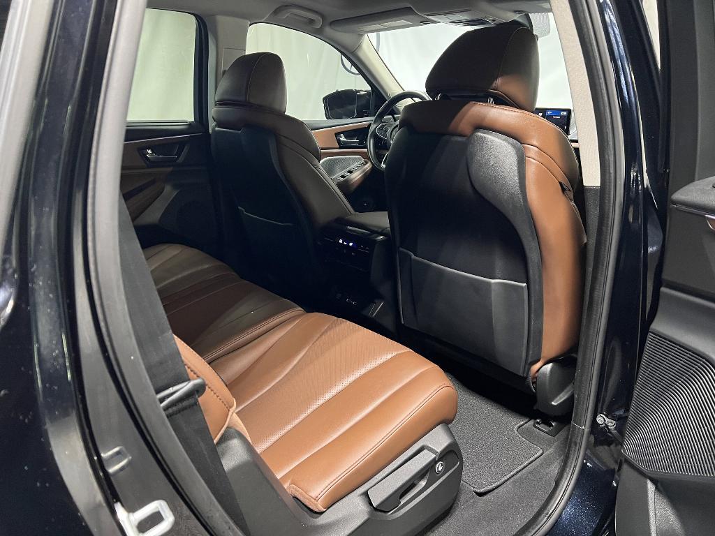used 2022 Acura MDX car, priced at $41,491
