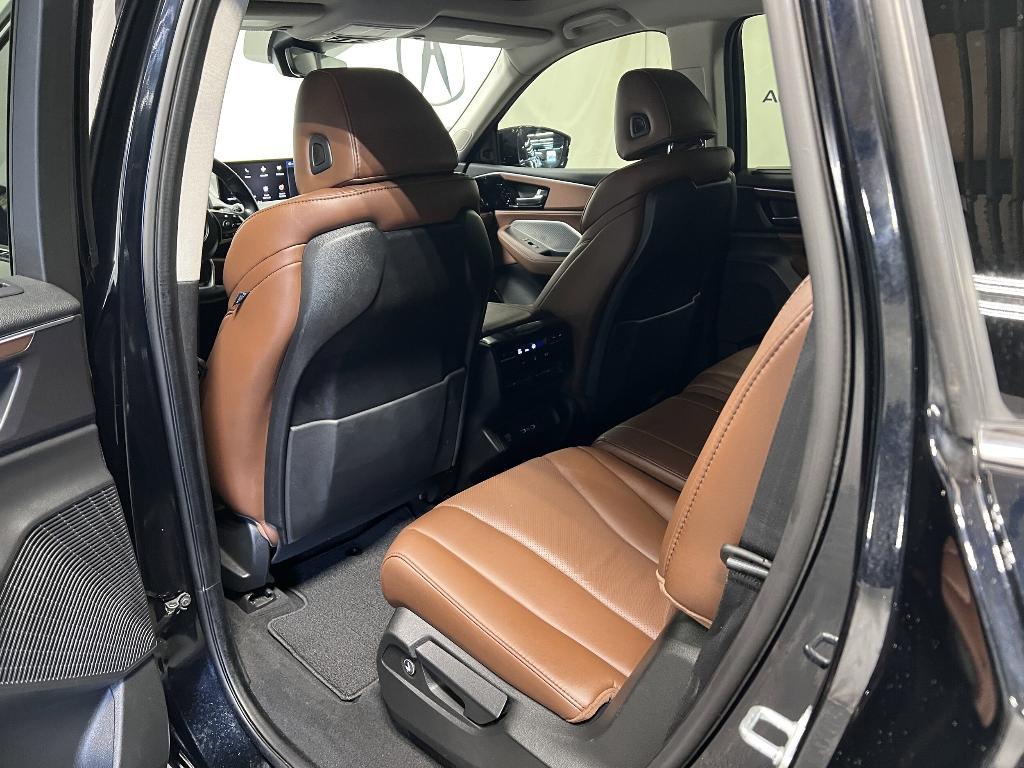 used 2022 Acura MDX car, priced at $41,491