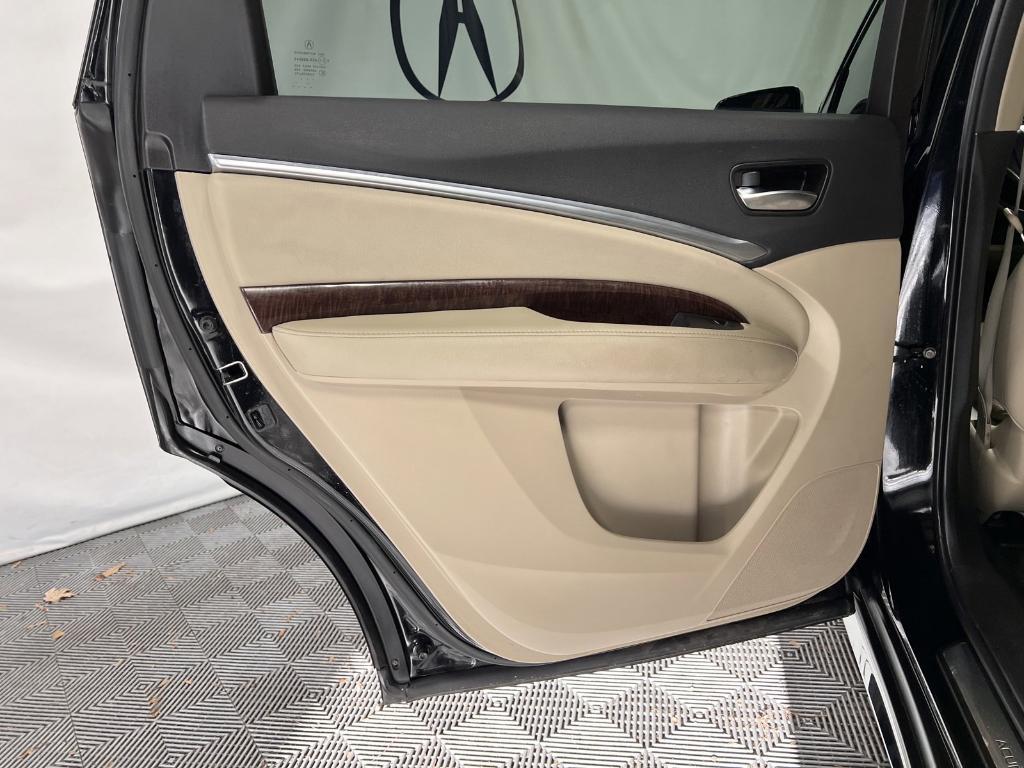 used 2018 Acura MDX car, priced at $23,591