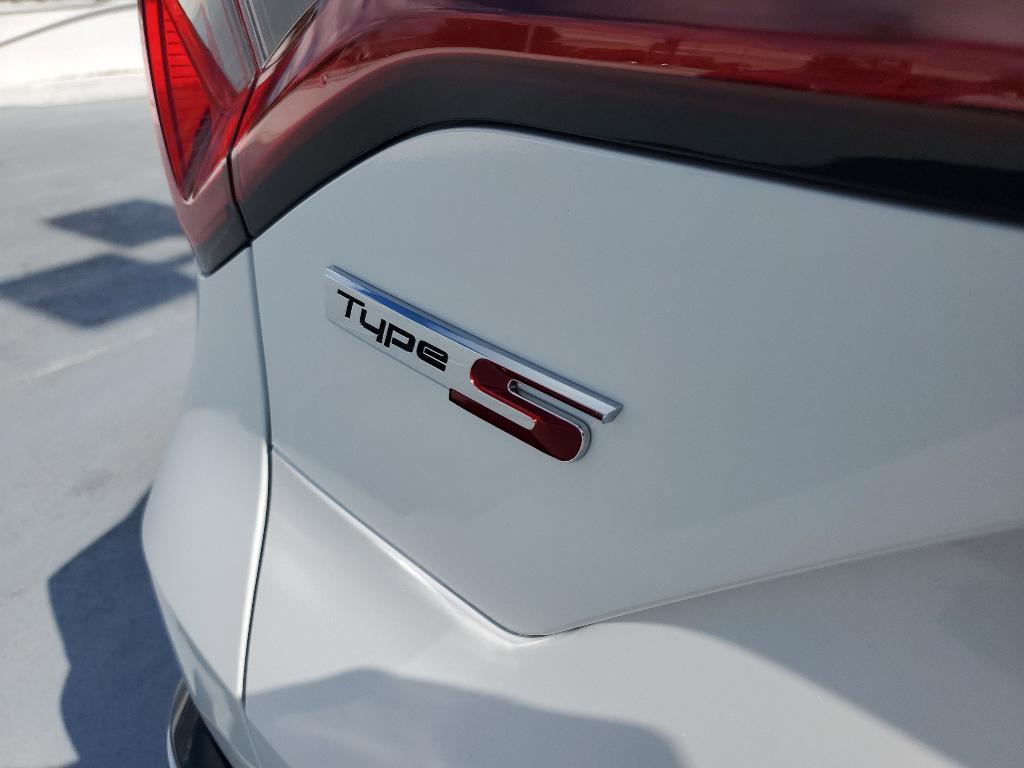 new 2025 Acura MDX car, priced at $77,200