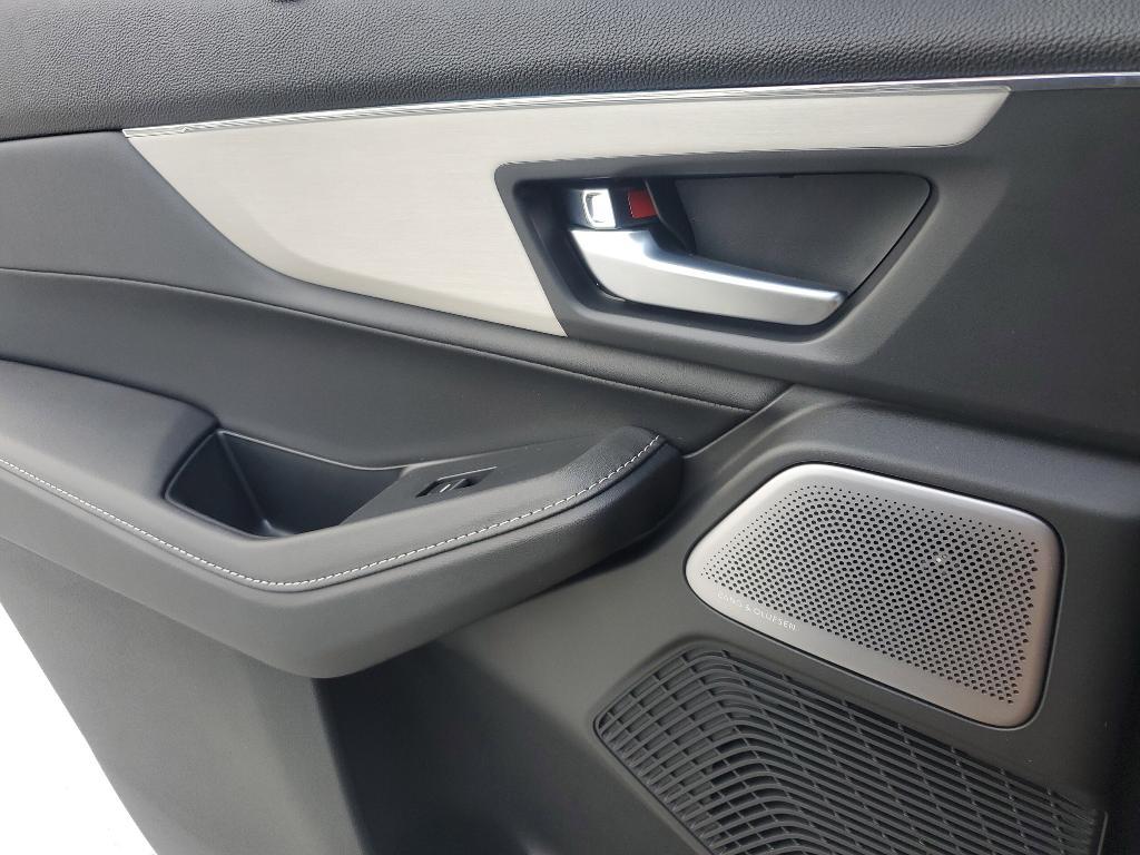 new 2026 Acura MDX car, priced at $59,150