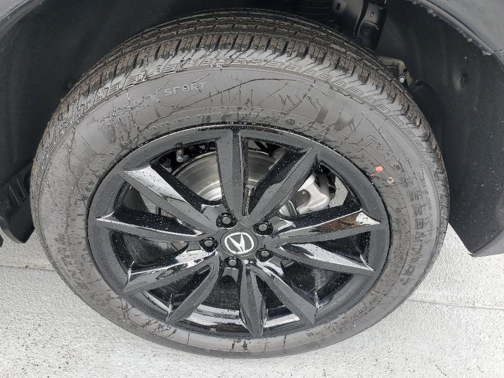 new 2025 Acura RDX car, priced at $46,650