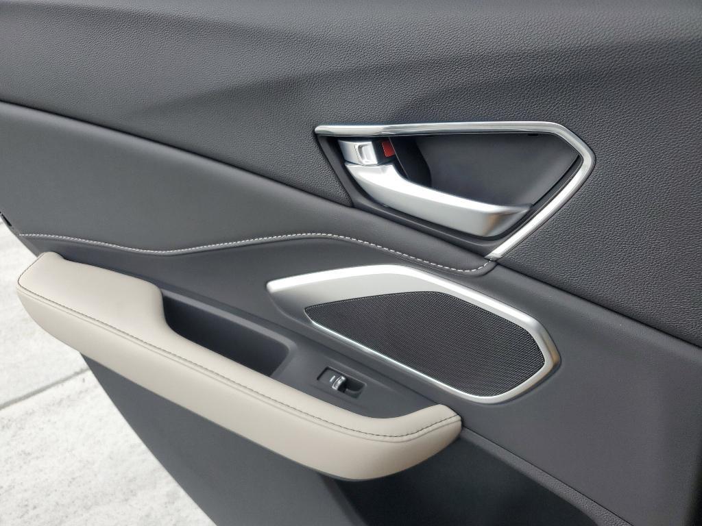 new 2025 Acura RDX car, priced at $46,650