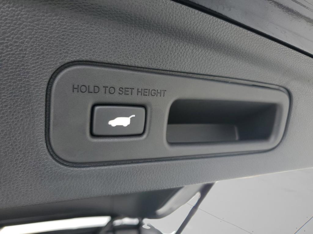 new 2026 Acura MDX car, priced at $68,850