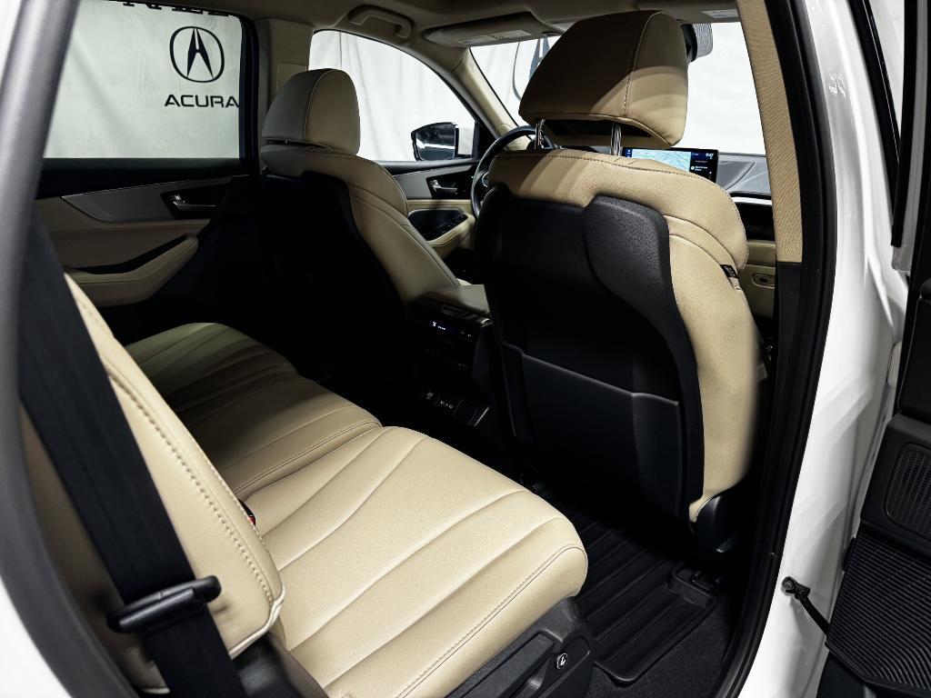 used 2025 Acura MDX car, priced at $45,991