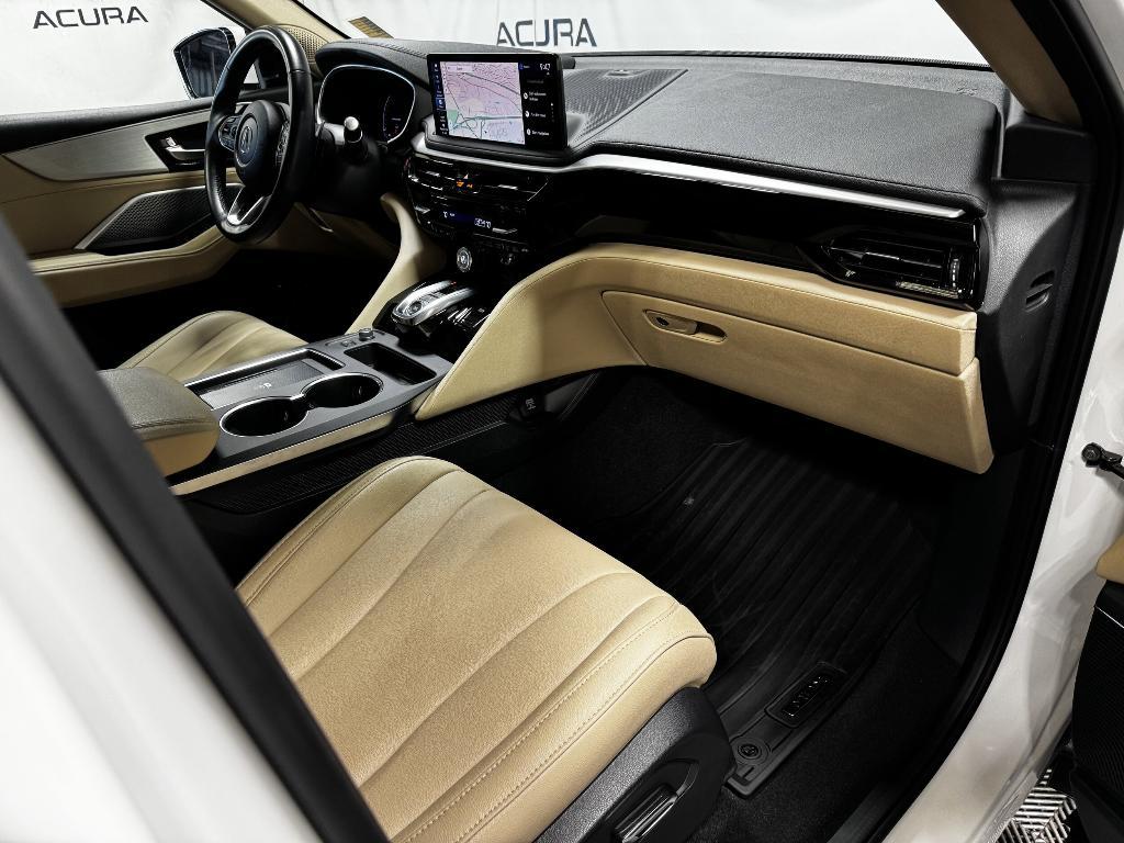 used 2025 Acura MDX car, priced at $45,991