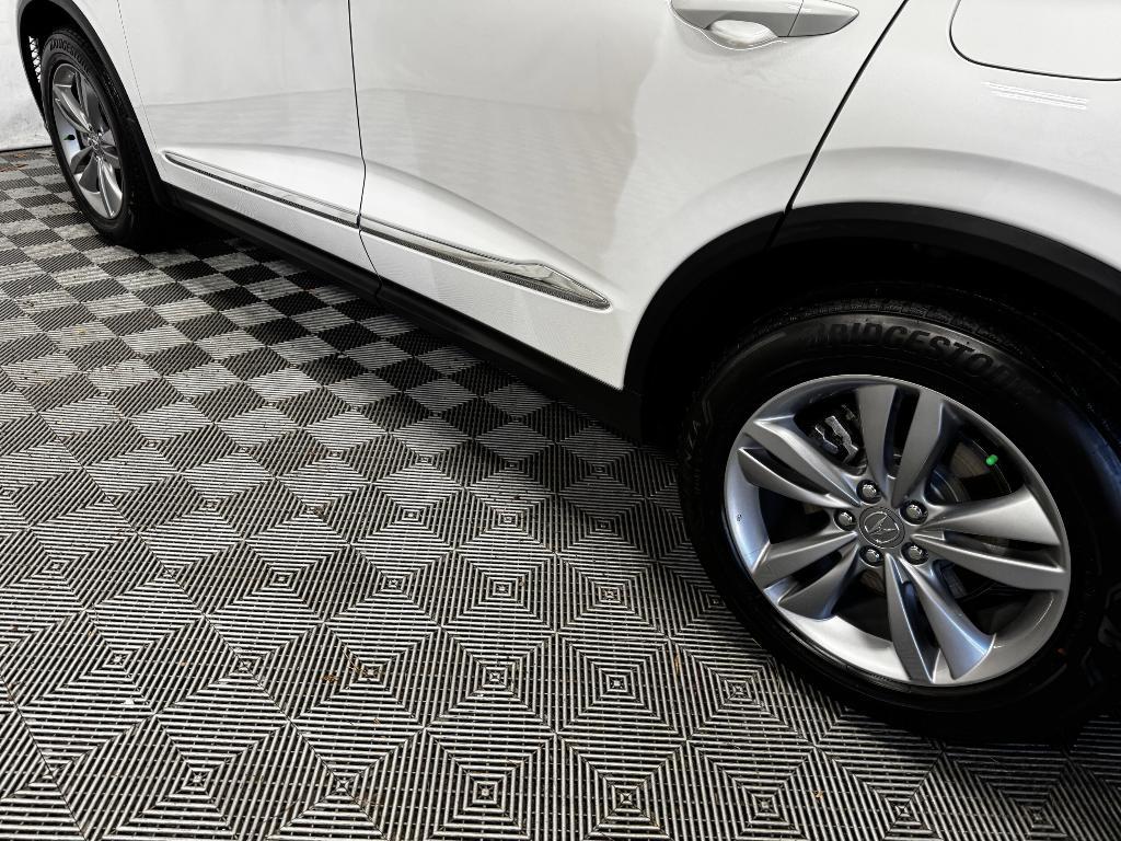 used 2025 Acura MDX car, priced at $45,991