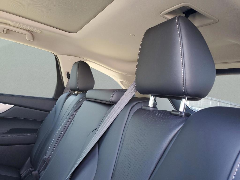 new 2026 Acura MDX car, priced at $61,350