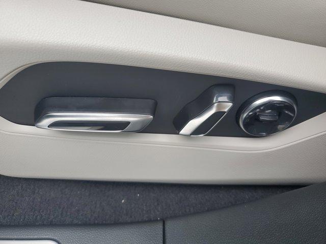 new 2025 Acura RDX car, priced at $53,800