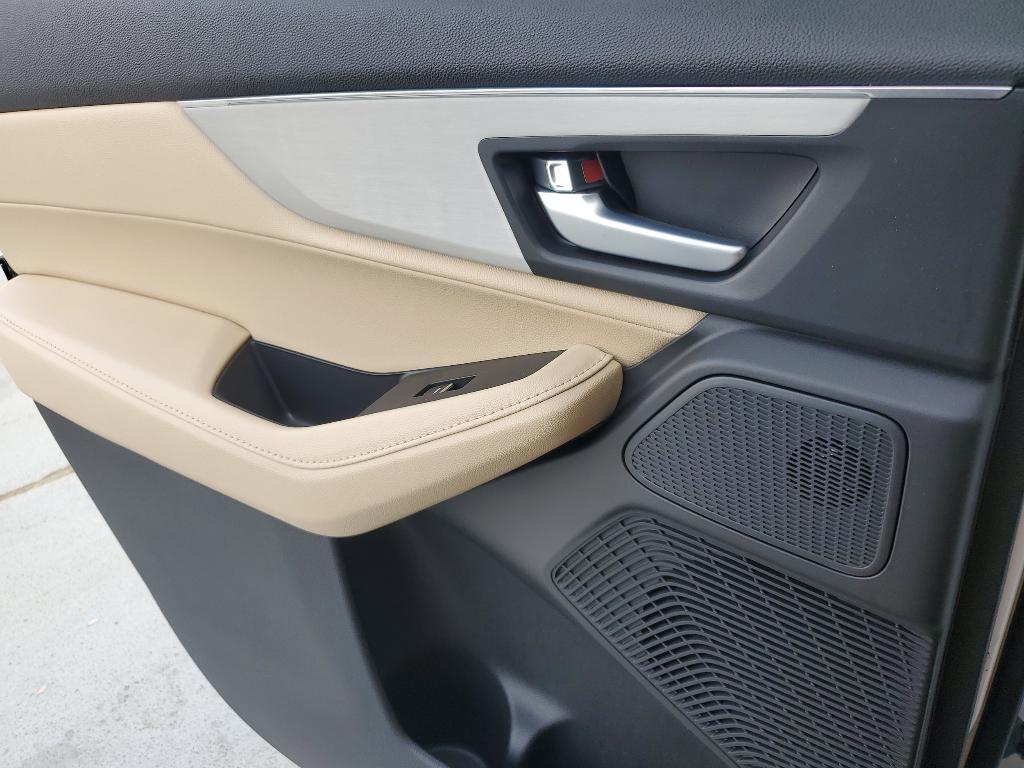 new 2025 Acura MDX car, priced at $53,150